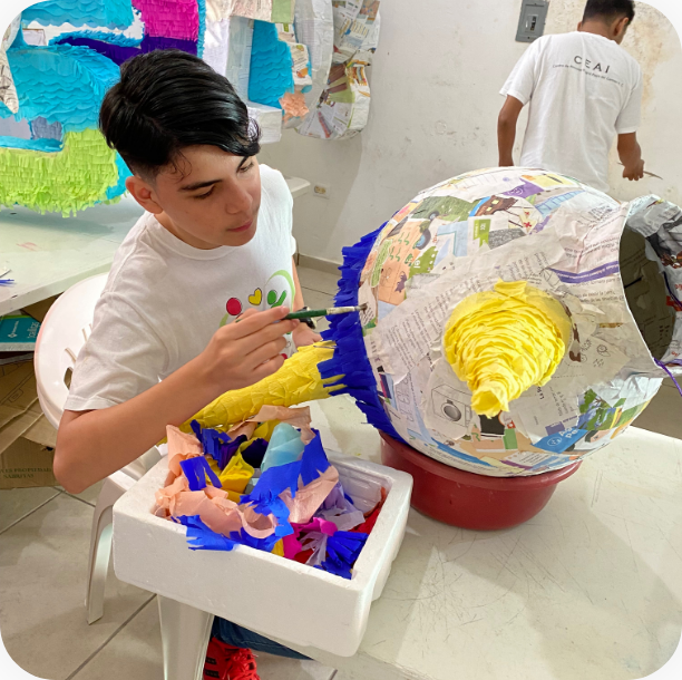 Joven armando piñata